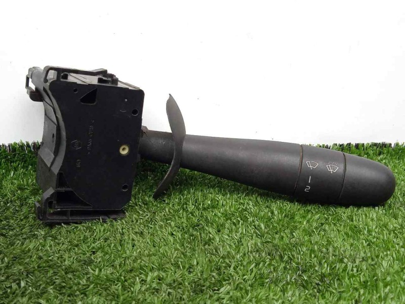 Recambio de mando limpia para renault mascott caja cerrada 3.0 dxi referencia OEM IAM 8200199519  13.PIN