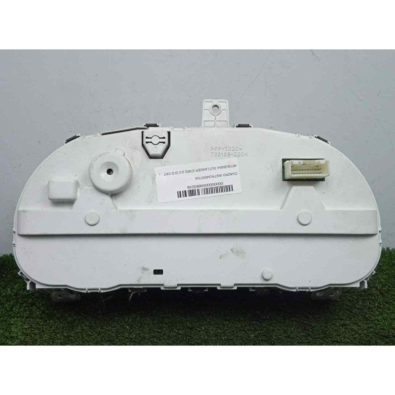 Recambio de cuadro instrumentos para mitsubishi outlander (cw0) 2.0 di-d cat referencia OEM IAM 8100A115  