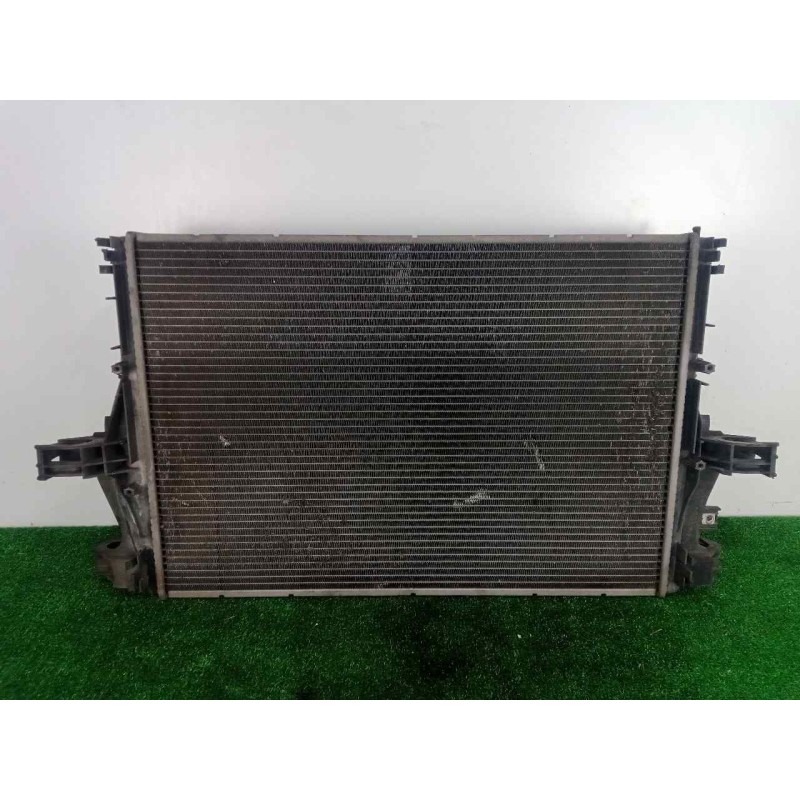 Recambio de radiador agua para iveco daily furgón 2.3 diesel cat referencia OEM IAM 5801264635 640X460X38 ALUMINIO