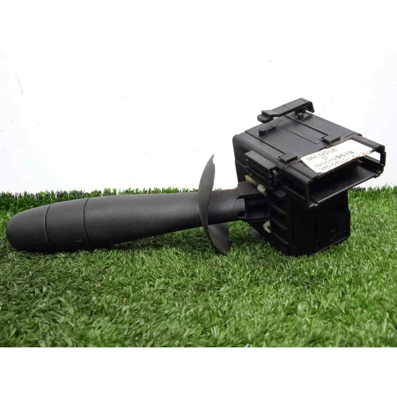 Recambio de mando limpia para renault mascott caja cerrada 3.0 dxi referencia OEM IAM 8200199519  13.PIN