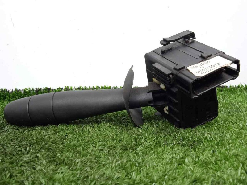 Recambio de mando limpia para renault mascott caja cerrada 3.0 dxi referencia OEM IAM 8200199519  13.PIN