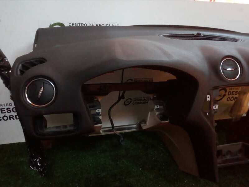 Recambio de salpicadero para ford mondeo ber. (ca2) 2.0 tdci cat referencia OEM IAM  NEGRO - BEIGE 