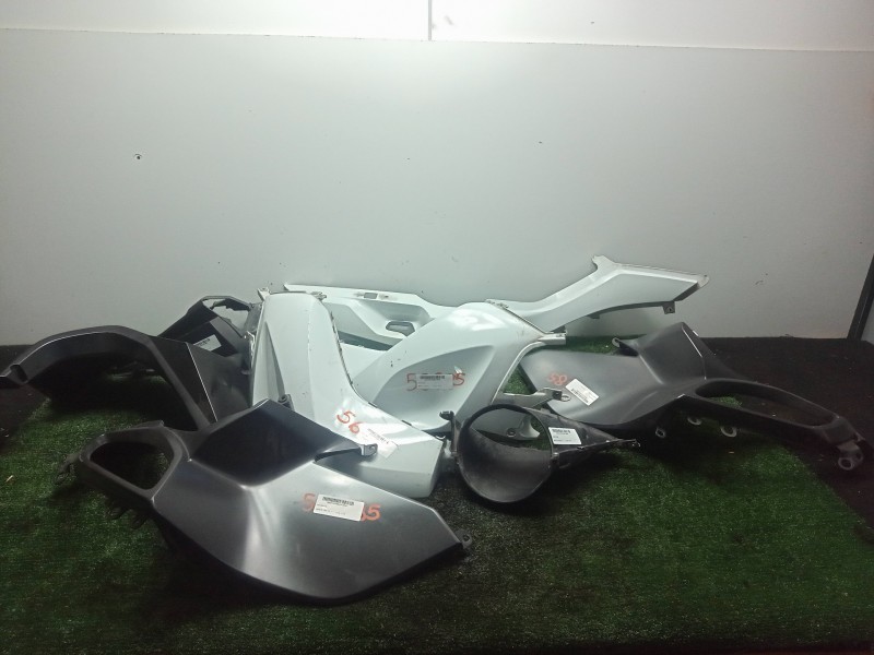 Recambio de moldura para bmw r 1200 rt referencia OEM IAM   K52 - 14-19