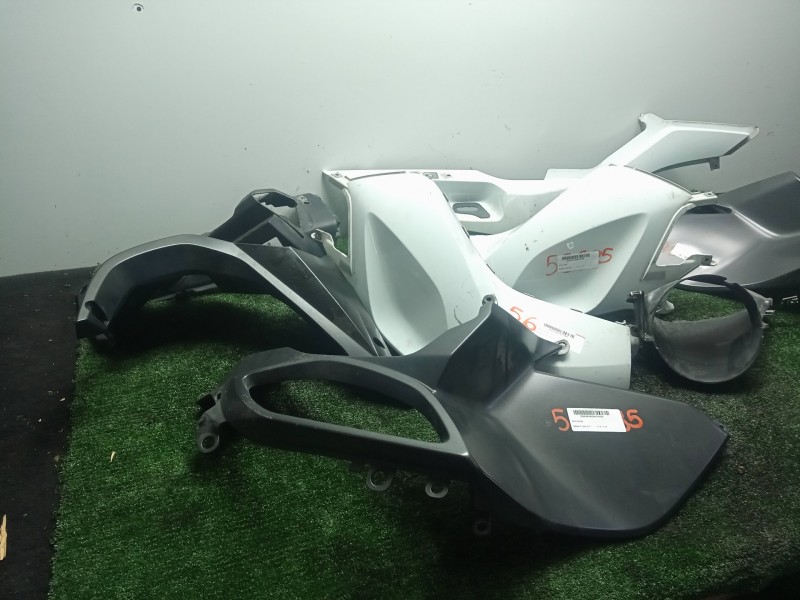 Recambio de moldura para bmw r 1200 rt referencia OEM IAM   K52 - 14-19