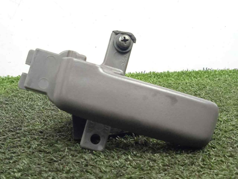 Recambio de maneta interior delantera izquierda para isuzu n-serie referencia OEM IAM 8978666021  