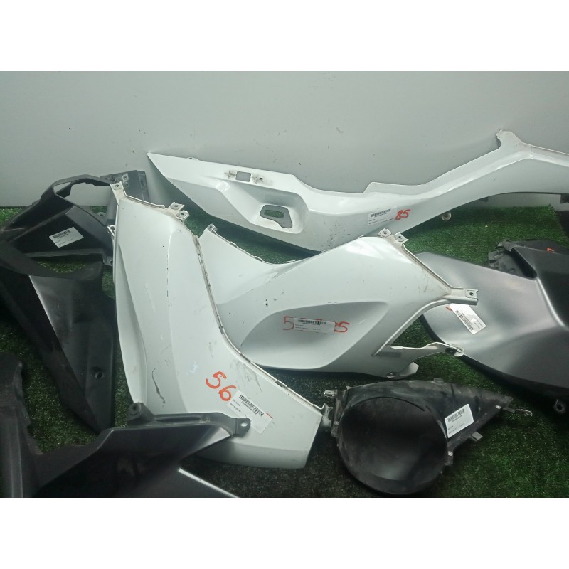 Recambio de moldura para bmw r 1200 rt referencia OEM IAM   K52 - 14-19