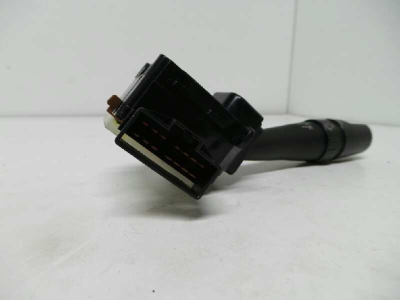 Recambio de mando limpia para kia cerato referencia OEM IAM 070302  