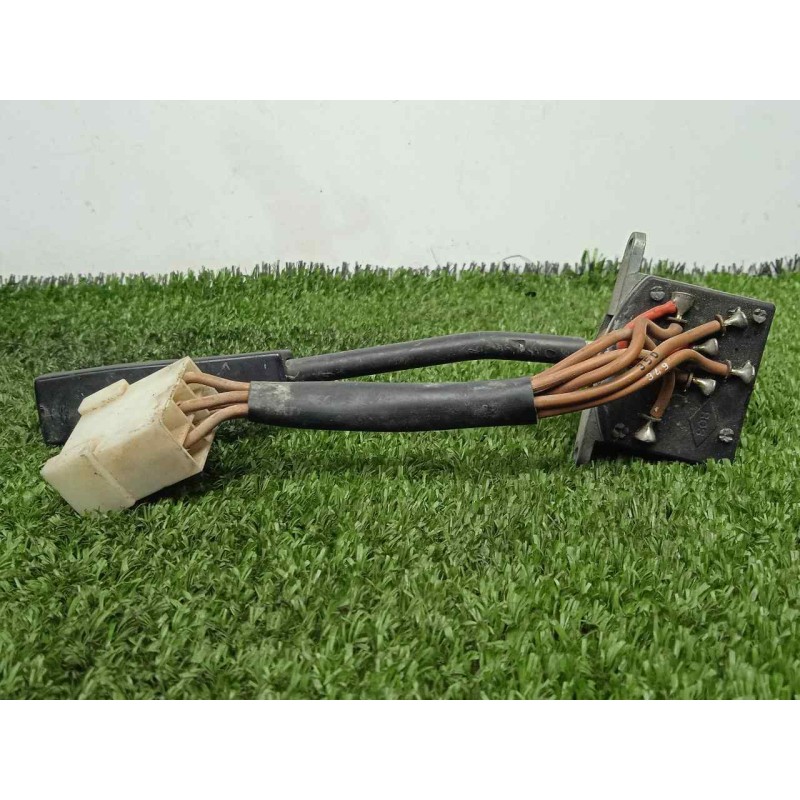 Recambio de mando limpia para nissan trade 2.0 d referencia OEM IAM  5.PINES 