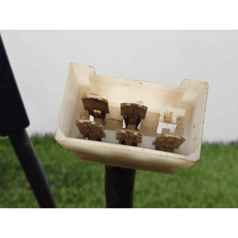 Recambio de mando limpia para nissan trade 2.0 d referencia OEM IAM  5.PINES 