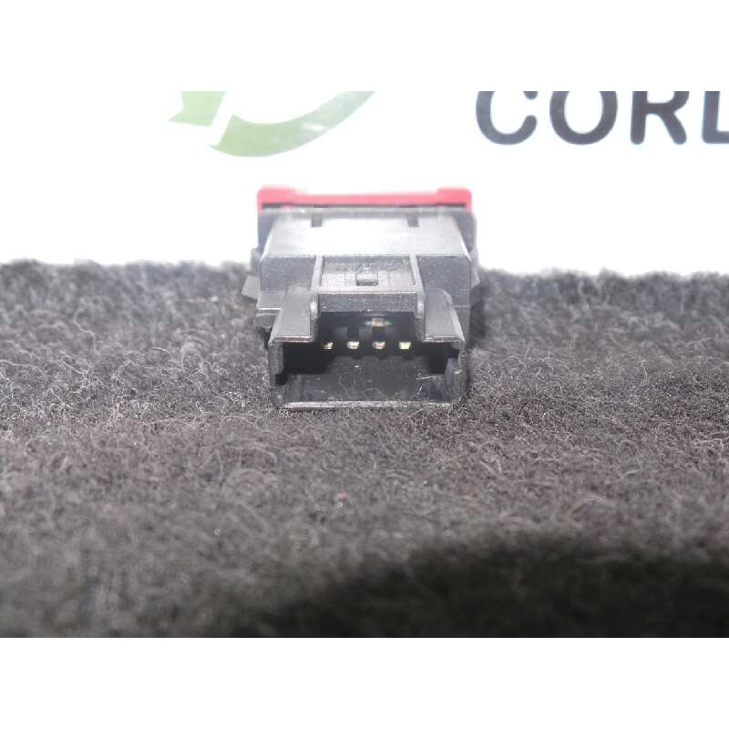 Recambio de warning para iveco daily caja cerrada (2006 =>) 2.3 diesel cat referencia OEM IAM 69501526  