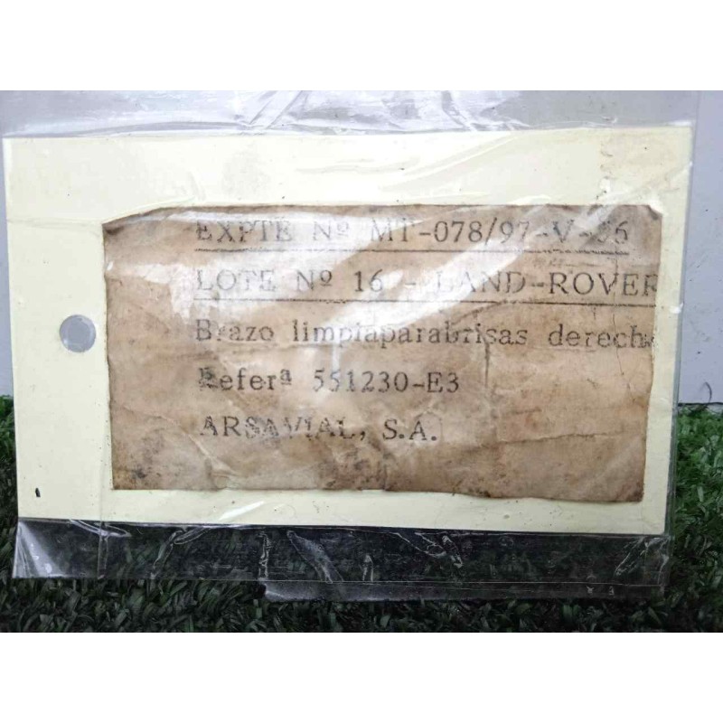 Recambio de brazo limpia delantero derecho para land rover 88 2.3d referencia OEM IAM 551230-551230E3 DOGA 