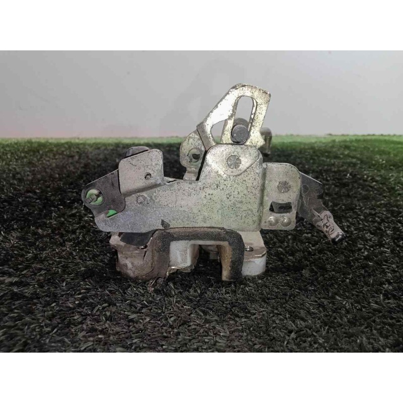 Recambio de cerradura puerta trasera izquierda para opel frontera a 2.3 turbodiesel referencia OEM IAM  FRONTERA.A 