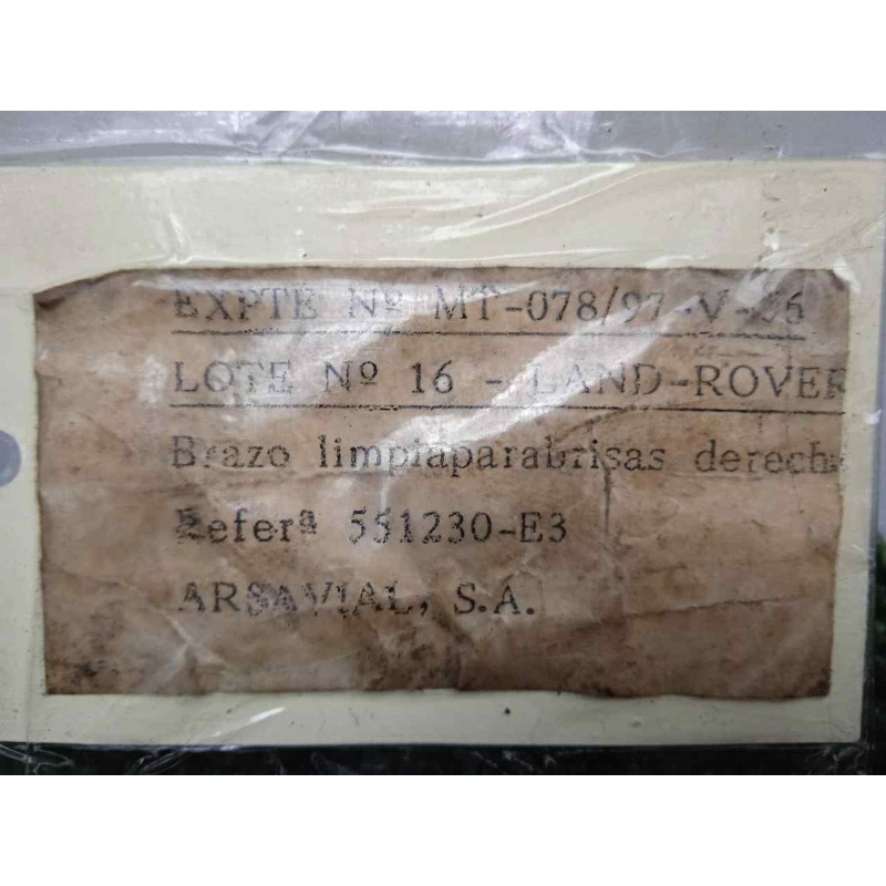 Recambio de brazo limpia delantero derecho para land rover 88 2.3d referencia OEM IAM 551230-551230E3 DOGA 