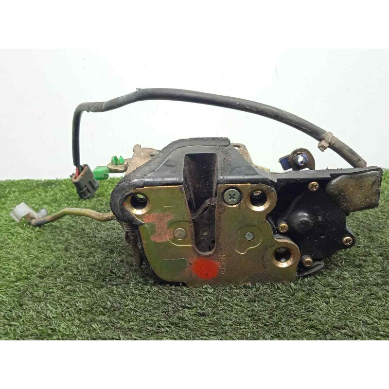 Recambio de cerradura puerta delantera izquierda para isuzu n-serie referencia OEM IAM 8978926791 2.PINES 