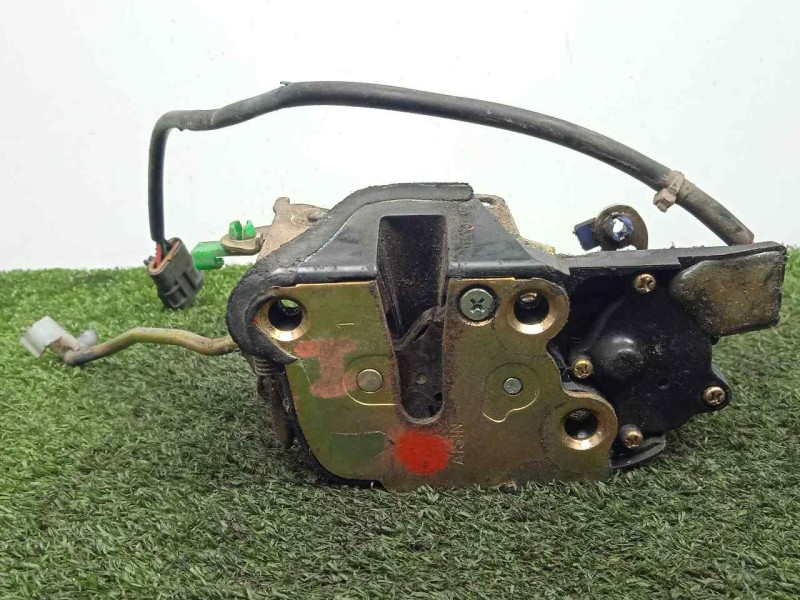 Recambio de cerradura puerta delantera izquierda para isuzu n-serie referencia OEM IAM 8978926791 2.PINES 