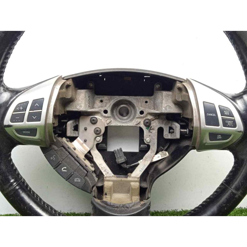 Recambio de volante para mitsubishi outlander (cw0) 2.0 di-d cat referencia OEM IAM 4400A243XA CUERO NEGRO