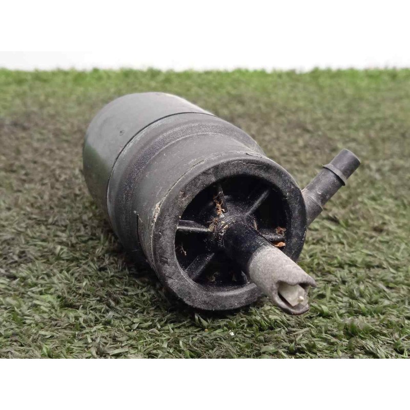 Recambio de bomba limpia para iveco daily furgón 2.3 diesel cat referencia OEM IAM 504015670 2.PINES 