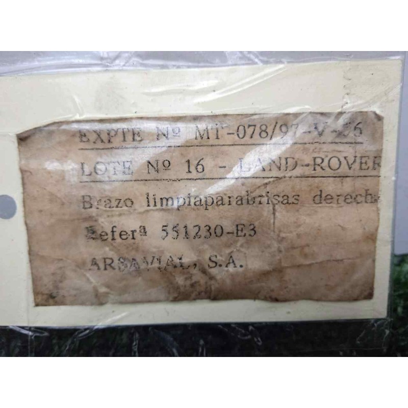 Recambio de brazo limpia delantero derecho para land rover 88 2.3d referencia OEM IAM 551230-551230E3 DOGA 