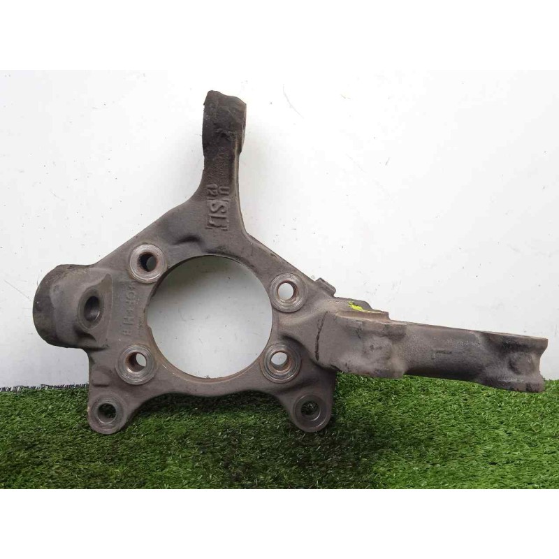 Recambio de mangueta delantera izquierda para toyota auris 1.4 turbodiesel cat referencia OEM IAM 4321205090 5X114.3 