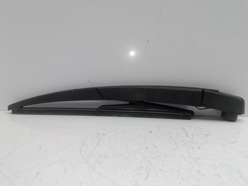 Recambio de brazo limpia trasero para citroën c4 lim. 1.6 hdi fap referencia OEM IAM 9674065980-W000023068  