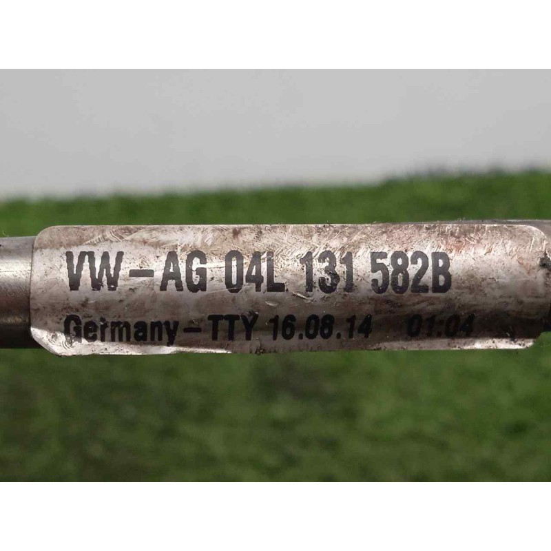 Recambio de tubo para audi a3 sedán(8vs) 2.0 16v tdi referencia OEM IAM 04L131582B  