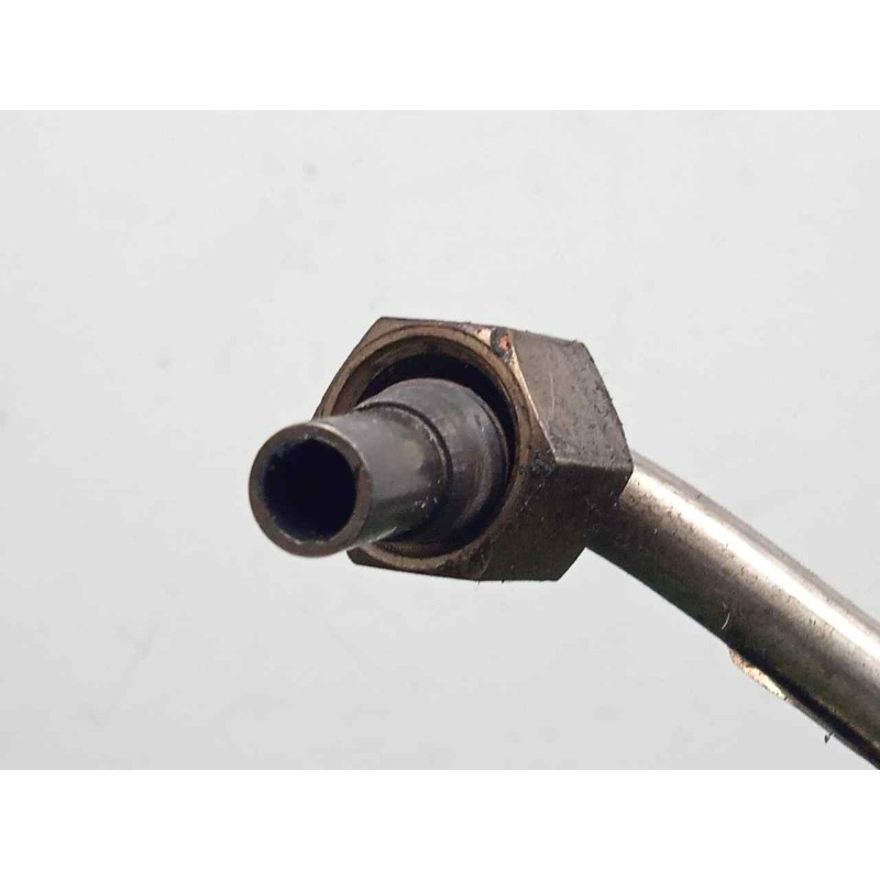 Recambio de tubo para audi a3 sedán(8vs) 2.0 16v tdi referencia OEM IAM 04L131582B  