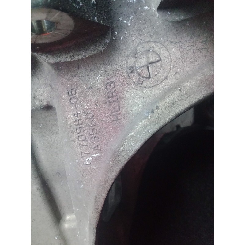 Recambio de mangueta trasera derecha para bmw x5 (e70) 3.0 turbodiesel cat referencia OEM IAM 677098405  