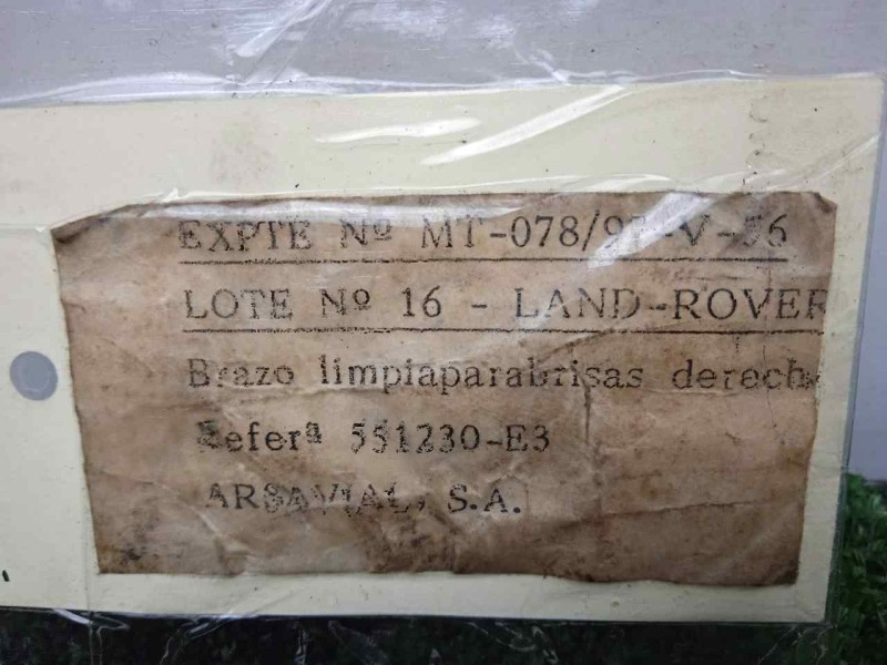Recambio de brazo limpia delantero derecho para land rover 88 2.3d referencia OEM IAM 551230-551230E3 DOGA 