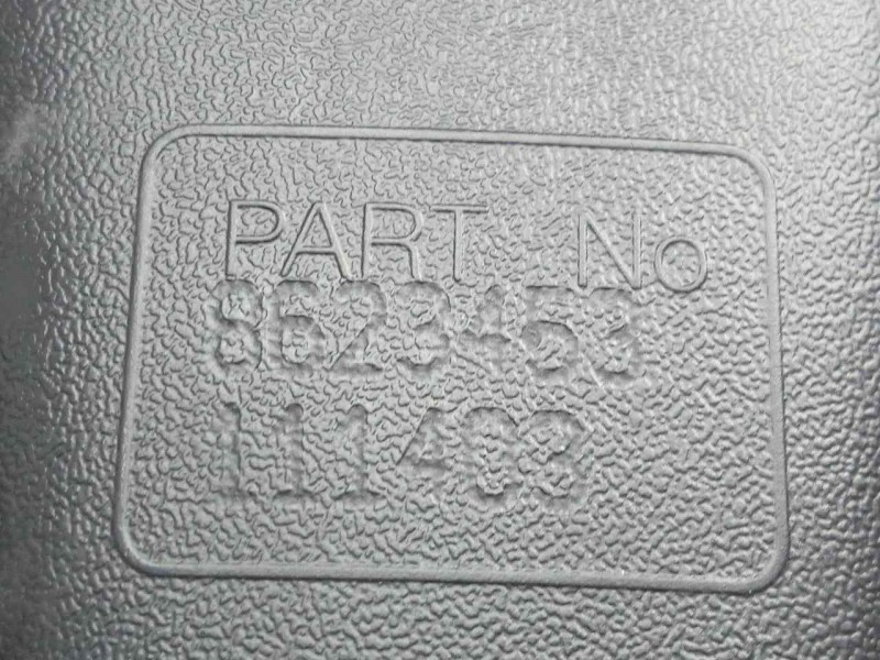 Recambio de enganche cinturon delantero izquierdo para volvo xc60 2.0 diesel cat referencia OEM IAM 8623453  