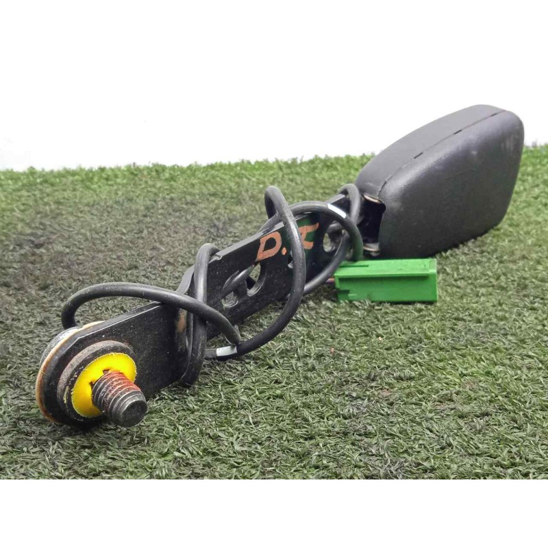 Recambio de enganche cinturon delantero izquierdo para volvo xc60 2.0 diesel cat referencia OEM IAM 8623453  