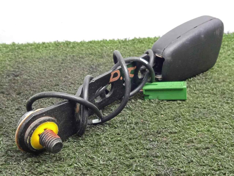 Recambio de enganche cinturon delantero izquierdo para volvo xc60 2.0 diesel cat referencia OEM IAM 8623453  