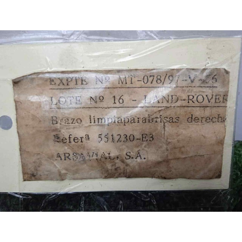 Recambio de brazo limpia delantero derecho para land rover 88 2.3d referencia OEM IAM 551230-551230E3 DOGA 