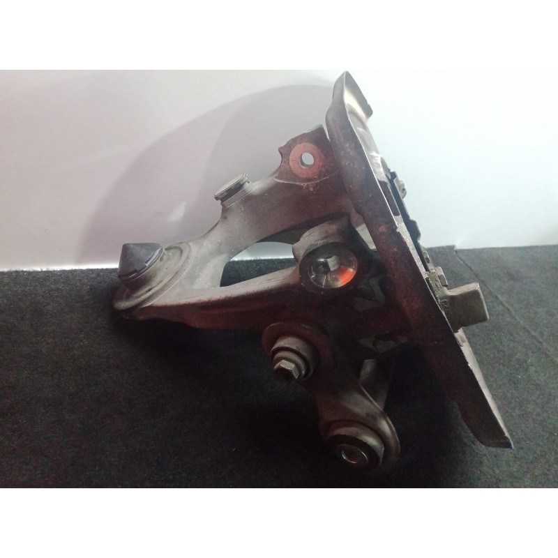 Recambio de mangueta trasera izquierda para bmw x5 (e70) 3.0 turbodiesel cat referencia OEM IAM 6770983  