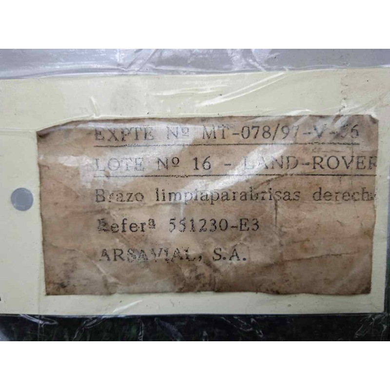 Recambio de brazo limpia delantero derecho para land rover 88 2.3d referencia OEM IAM 551230-551230E3 DOGA 