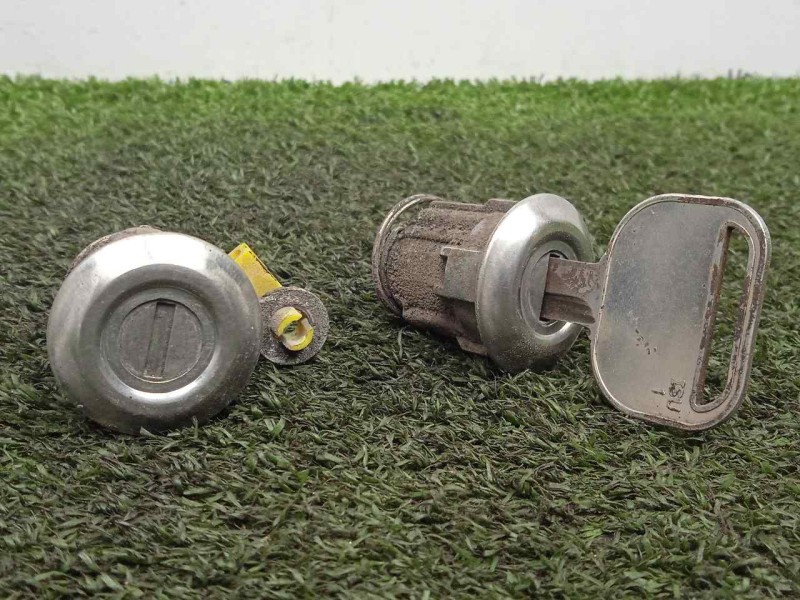 Recambio de juego bombines para isuzu n-serie referencia OEM IAM   