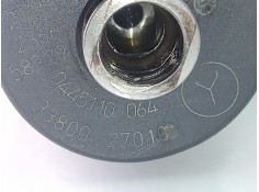 Recambio de inyector para hyundai elantra (xd) 2.0 crdi cat referencia OEM IAM 0445110064-3380027010 BOSCH 2.PINES 2