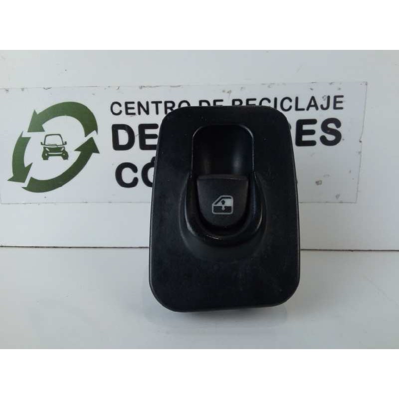 Recambio de mando elevalunas delantero derecho para lancia ypsilon (101) 1.2 16v cat referencia OEM IAM 735360607  