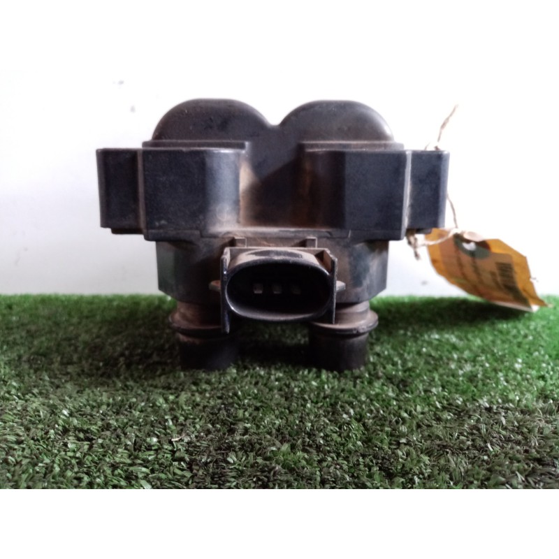 Recambio de bobina encendido para ford fiesta berlina 1.4 16v cat referencia OEM IAM 928F12029CA 3.PINES 
