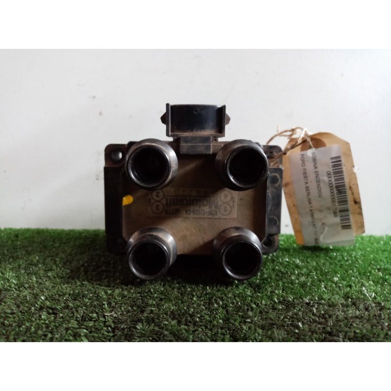 Recambio de bobina encendido para ford fiesta berlina 1.4 16v cat referencia OEM IAM 928F12029CA 3.PINES 