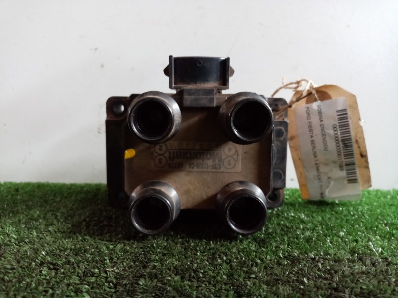 Recambio de bobina encendido para ford fiesta berlina 1.4 16v cat referencia OEM IAM 928F12029CA 3.PINES 