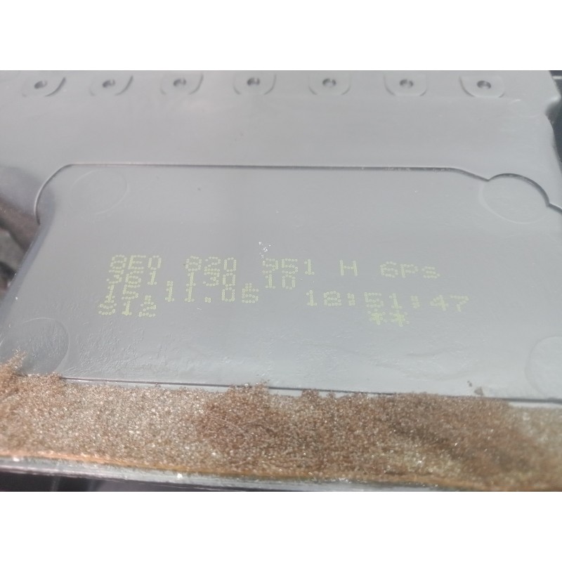 Recambio de aireador delantero central para audi a4 berlina (8e) 1.8 20v turbo referencia OEM IAM 8E0820951H  