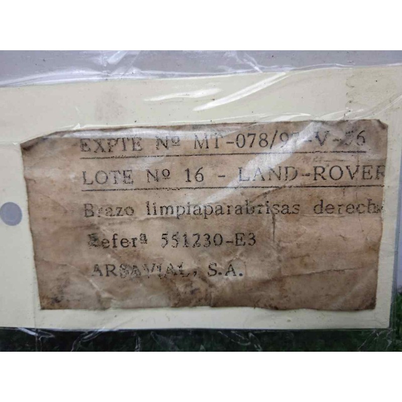 Recambio de brazo limpia delantero derecho para land rover 88 2.3d referencia OEM IAM 551230-551230E3 DOGA 