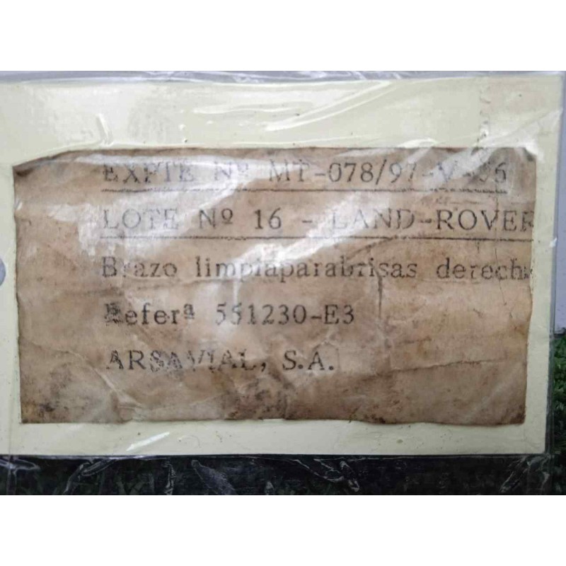 Recambio de brazo limpia delantero derecho para land rover 88 2.3d referencia OEM IAM 551230-551230E3 DOGA 