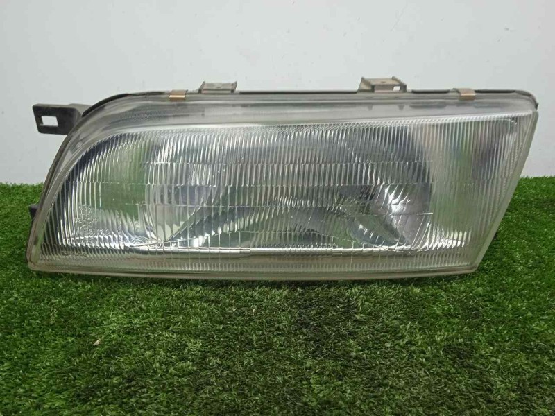 Recambio de faro izquierdo para nissan almera (n15) 1.6 16v cat referencia OEM IAM  95-98 RAYADO