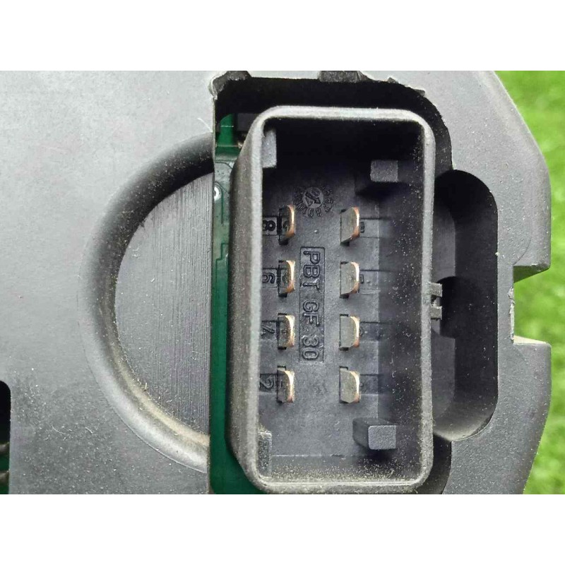 Recambio de cuadro instrumentos para skoda fabia (5j2 ) 1.2 referencia OEM IAM A2C53111438-5J0920810B 2.CONECTORES 