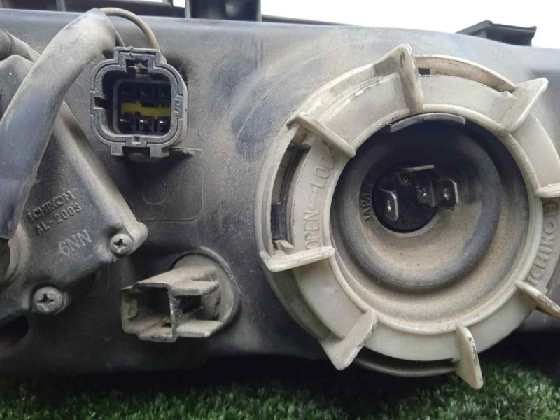 Recambio de faro izquierdo para nissan almera (n15) 1.6 16v cat referencia OEM IAM  95-98 RAYADO