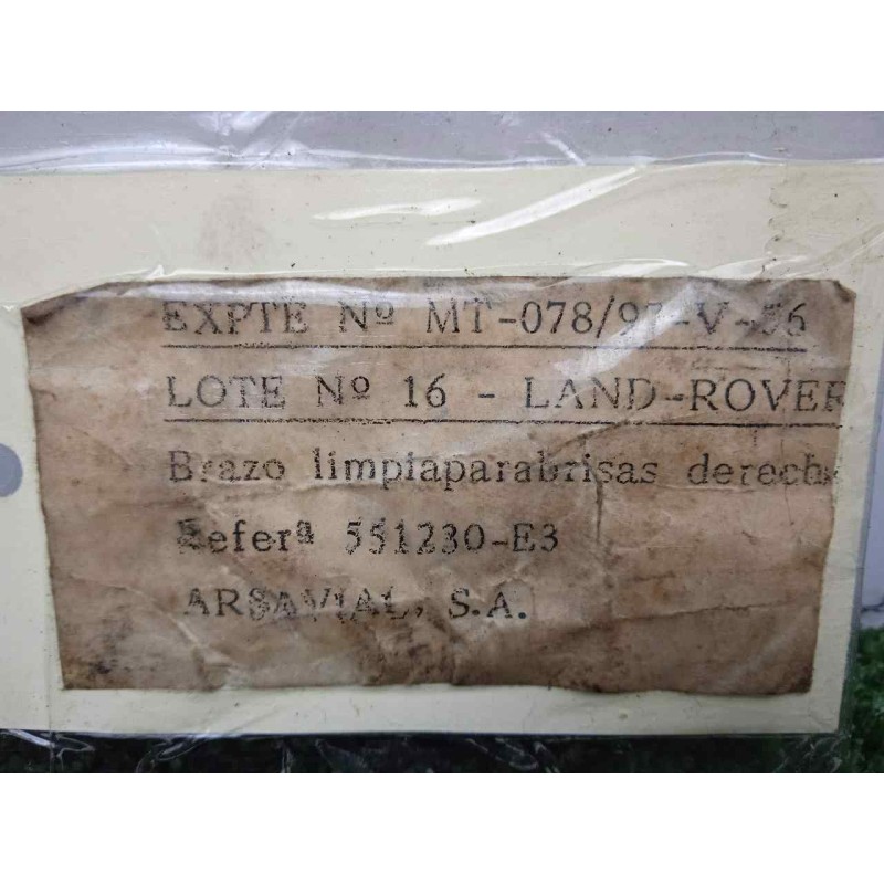 Recambio de brazo limpia delantero derecho para land rover 88 2.3d referencia OEM IAM 551230-551230E3 DOGA 