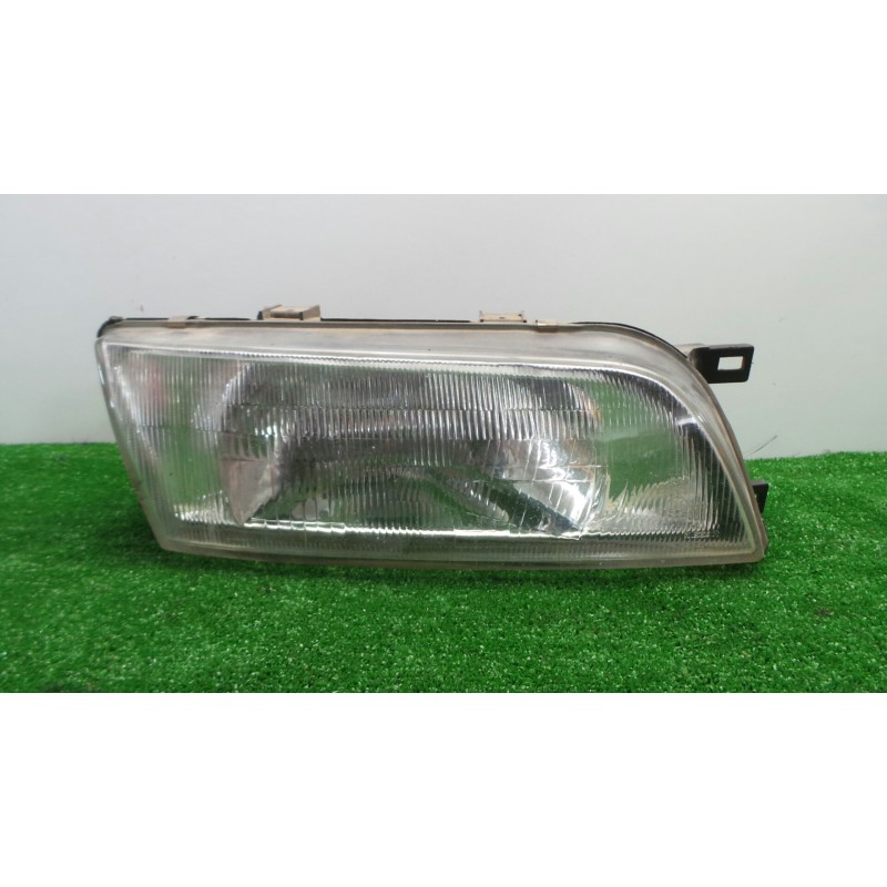 Recambio de faro derecho para nissan almera (n15) 1.6 16v cat referencia OEM IAM  95-98 RAYADO
