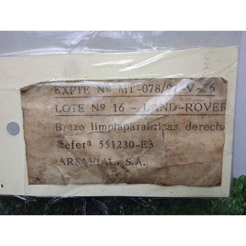 Recambio de brazo limpia delantero derecho para land rover 88 2.3d referencia OEM IAM 551230-551230E3 DOGA 