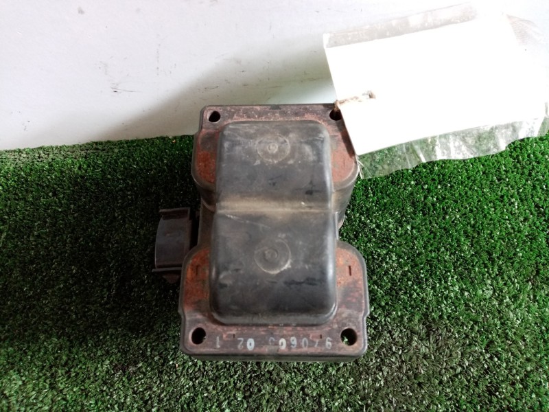 Recambio de bobina encendido para ford fiesta berlina 1.4 16v cat referencia OEM IAM 928F12029CA  928F12029CA